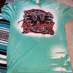 Waylon Jennings Gildan T-Shirt